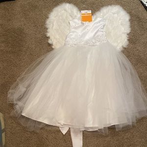 Kids collection size 6 flower girl dress W/ white feather angel wings HALLOWEEN